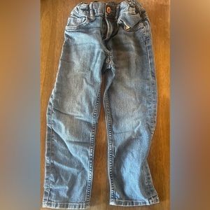 Denim 4/5t jeans Adjustable waist.